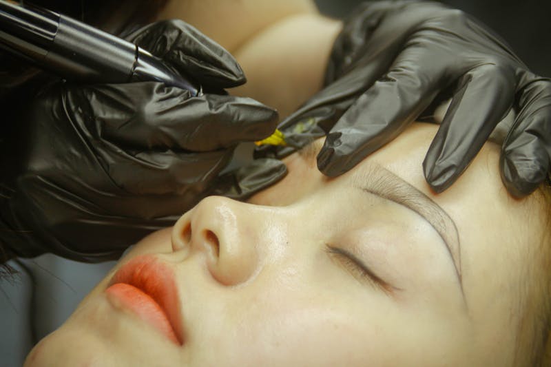 Cosmetic facial treatment